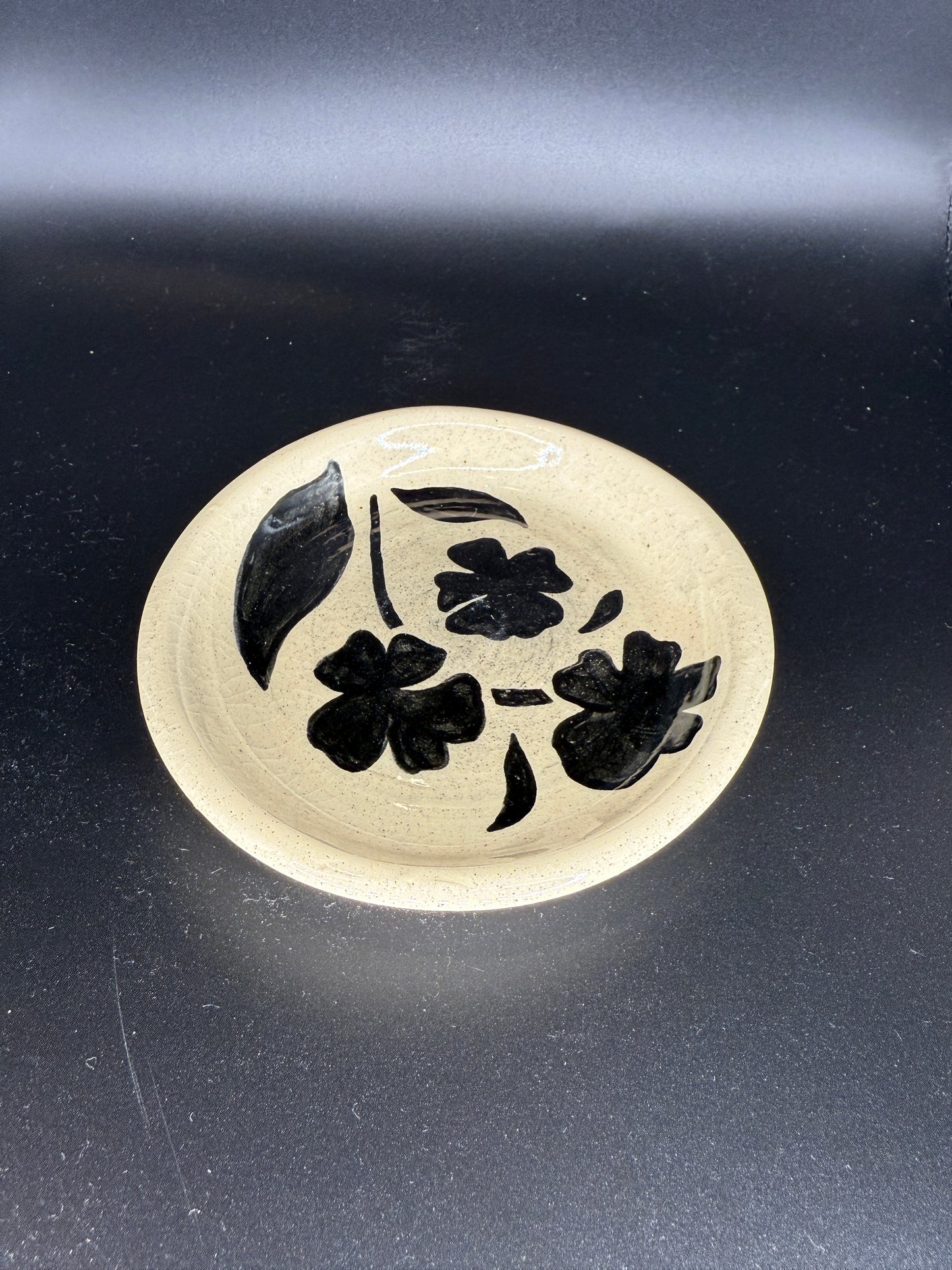 Handmade Ceramic Circular Tray with Clover Design - Artisan Trinket Holder