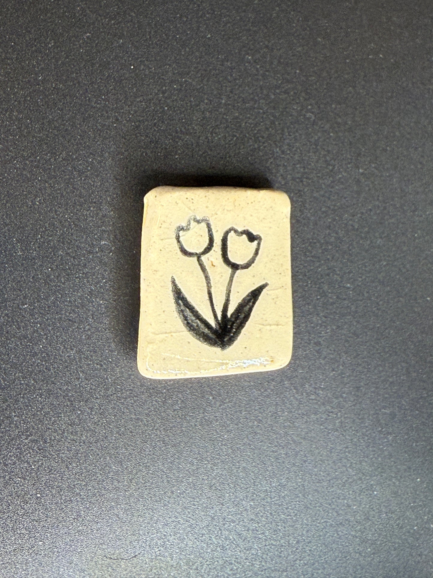 Handmade Tulips Ceramic Magnet - Graphic Refrigerator Magnet