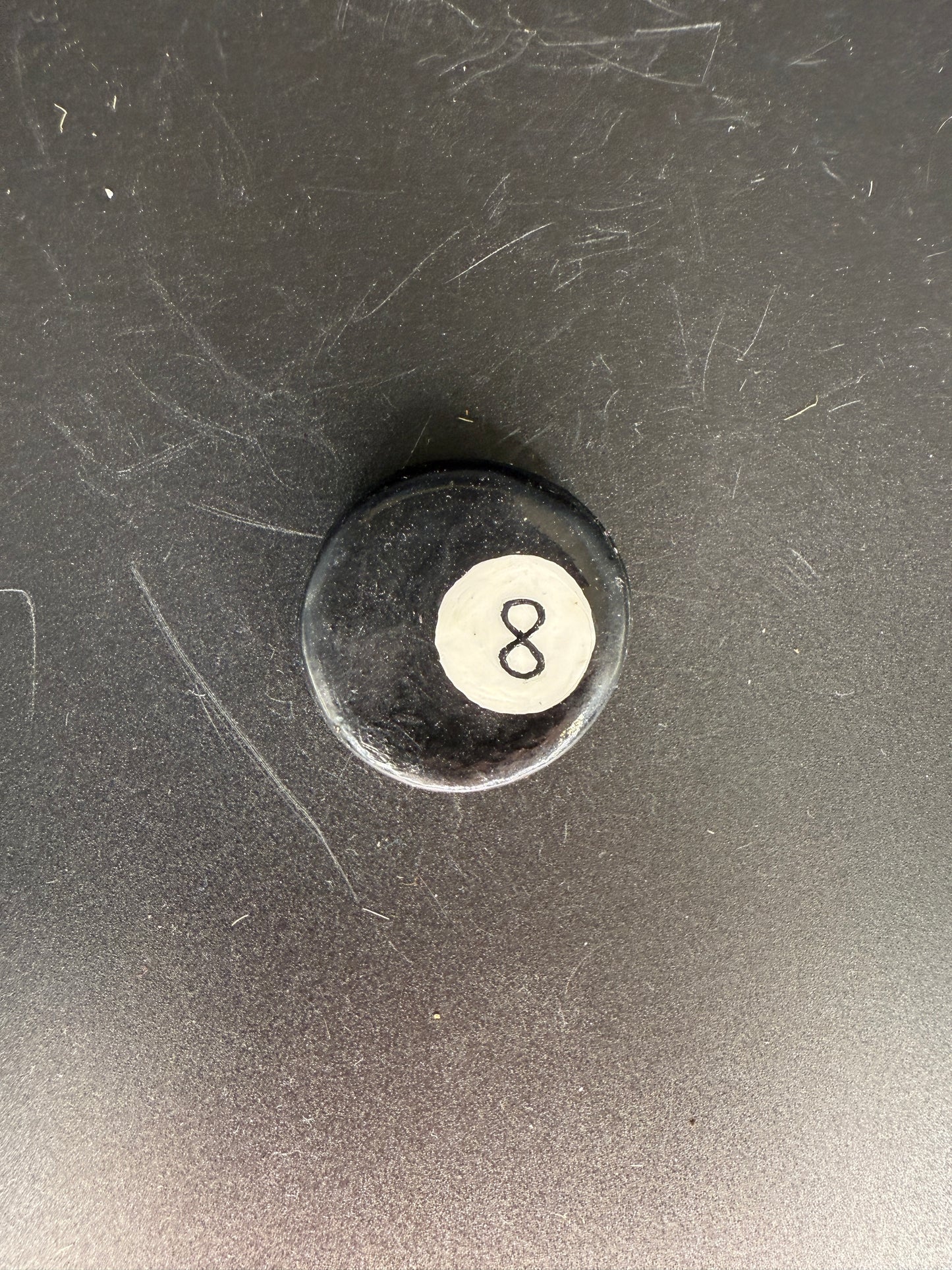 Mini 8 Ball Ceramic Magnet – Billiards-Inspired Decor